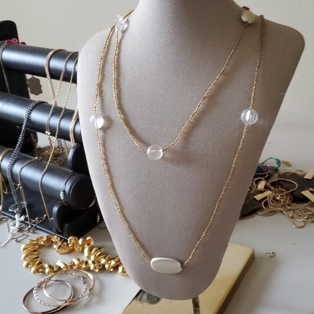 Necklace - Picture 2 of 5